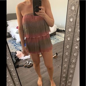 NWT Lulu’s Shorts Romper SZ Small